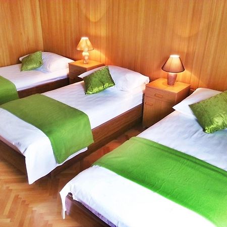 Apartments By The Sea Krilo Jesenice, Omis - 15145 Cameră foto