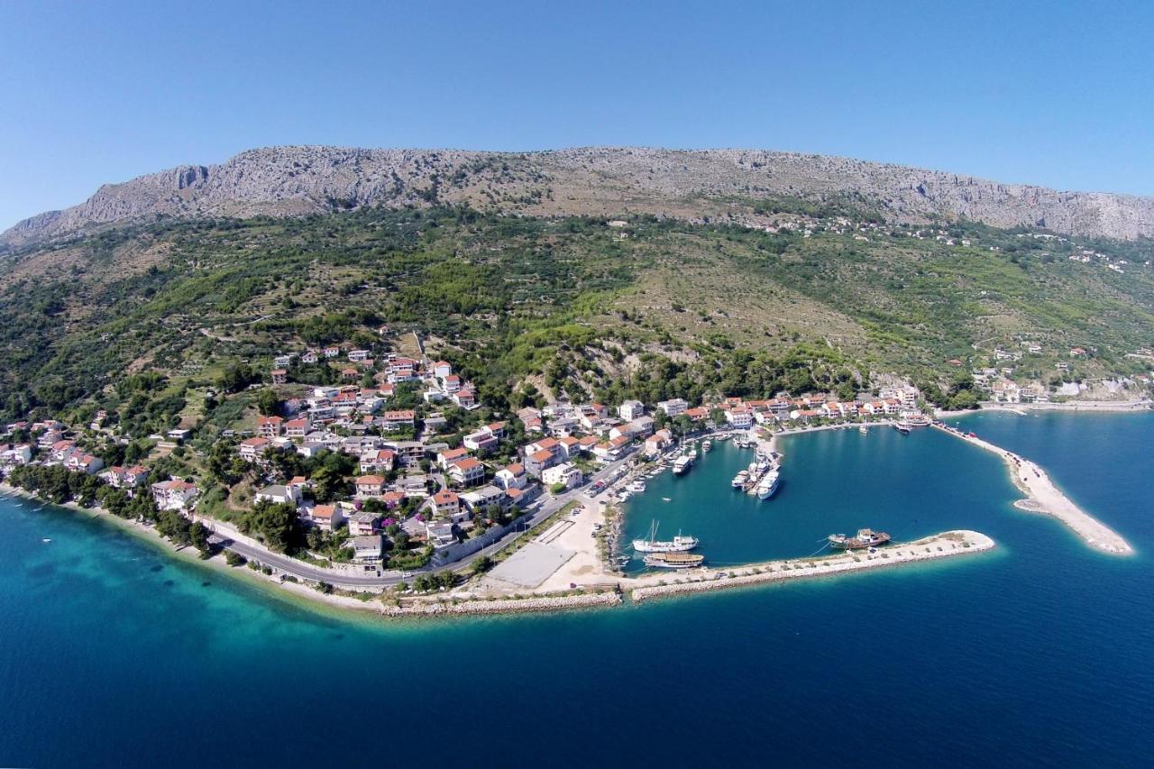Apartments By The Sea Krilo Jesenice, Omis - 15145 Exterior foto