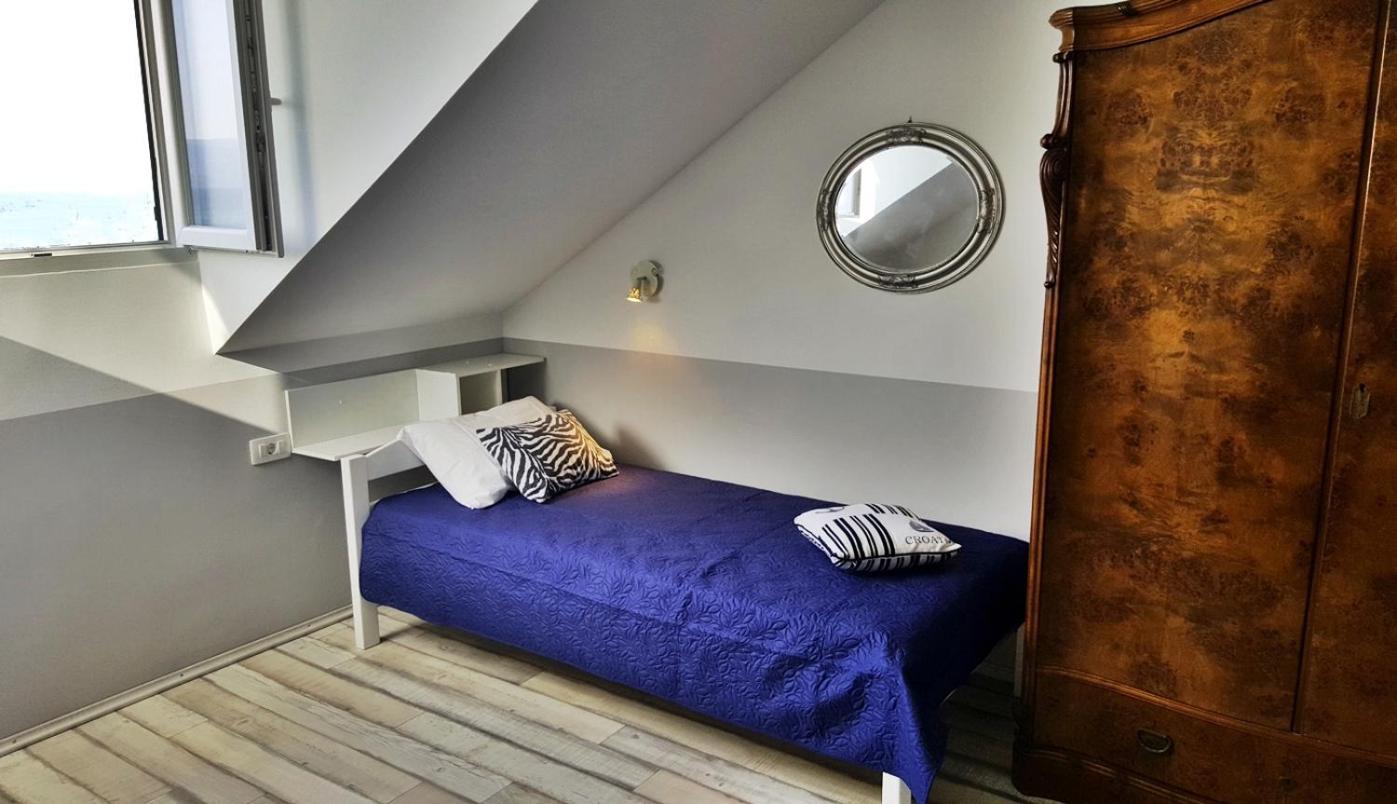 Apartments By The Sea Krilo Jesenice, Omis - 15145 Cameră foto