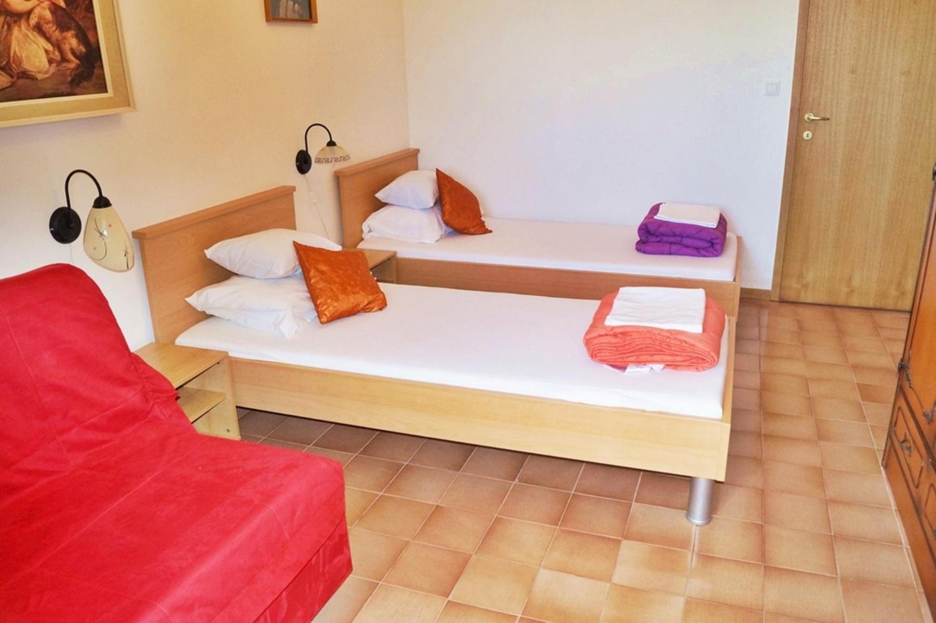 Apartments By The Sea Krilo Jesenice, Omis - 15145 Cameră foto